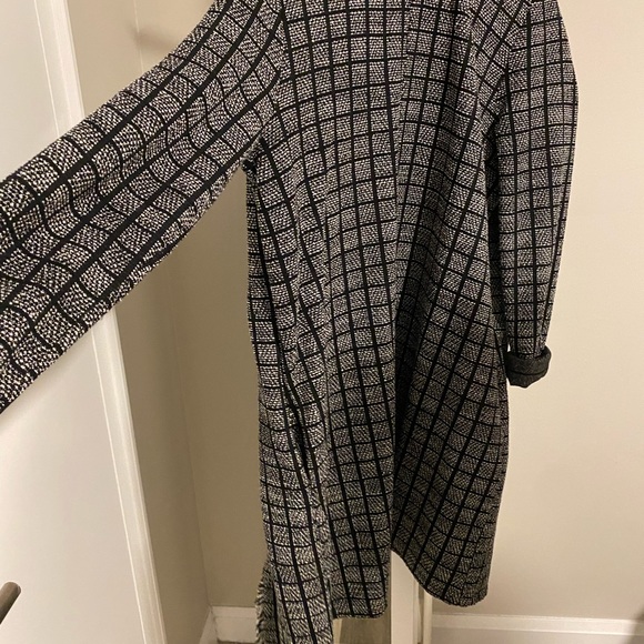 Zara coat, small - Picture 4 of 4